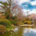 Does The Brooklyn Botanical Gardens Parking Lot Fill Up Fast?