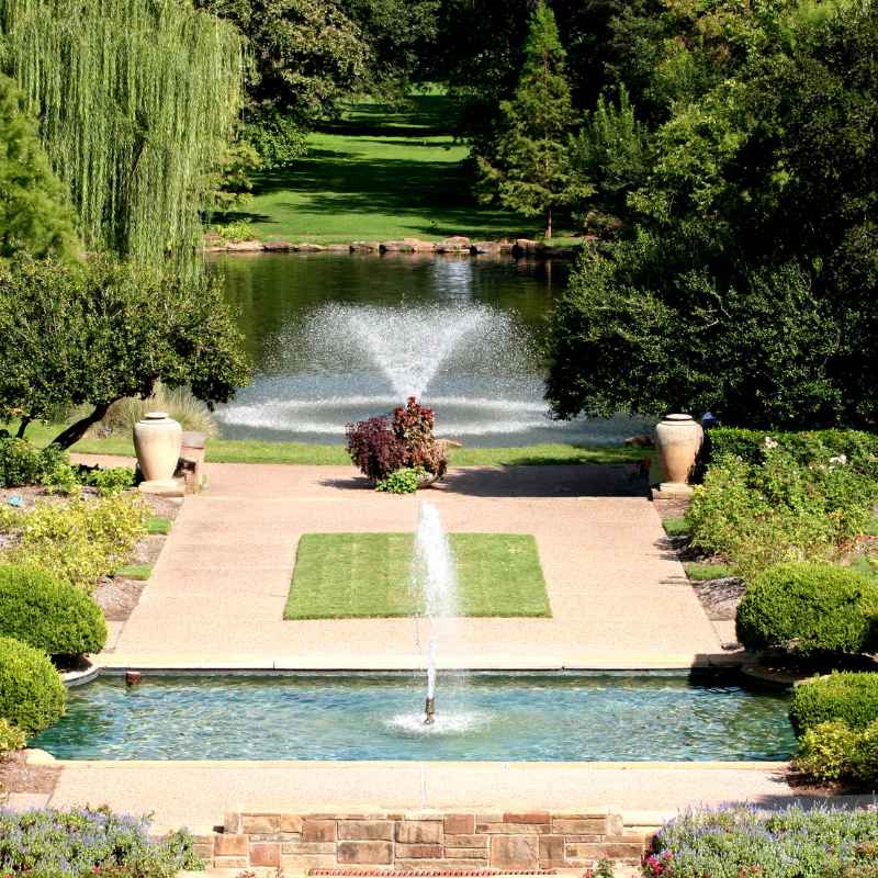 How Far Is Keller Texas From Fort Worth Botanical Gardens?