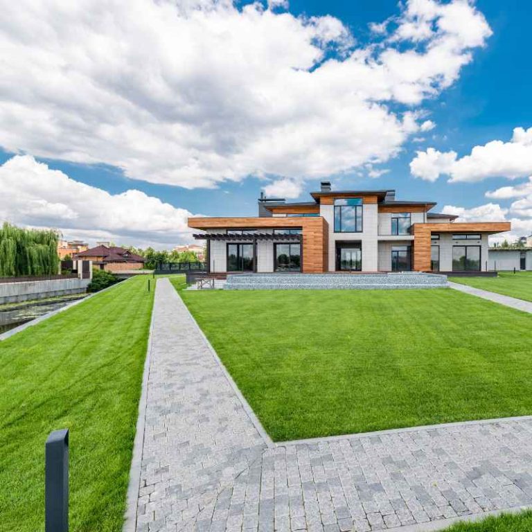 How Landscaping Can Complement Your Business Architecture