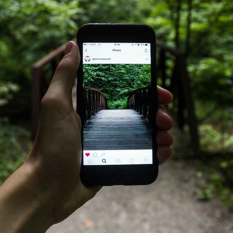 How To Post Landscape And Portrait Photos On Instagram
