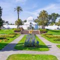 Which Botanical Gardens Offer Discounts With Aos Membership?