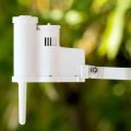Does Hunter Rain-Clik Wireless Sensor System Use Batteries