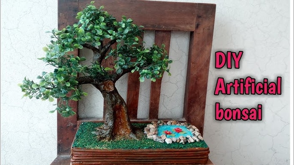 How to Make an Artificial Bonsai Out of Newspaper